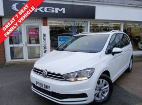 VOLKSWAGEN TOURAN 2019 (69) at Douglas Paul Rotherham